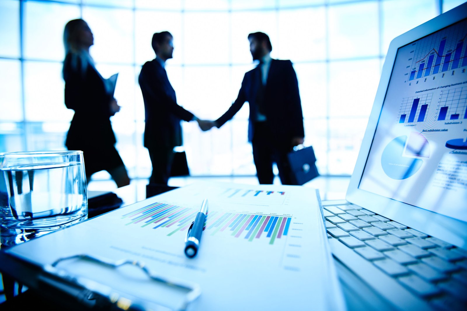 economic information with executives negotiating background